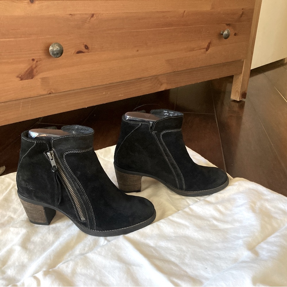 Taos, Women’s Dillie Black Suede Boots 38 B (M)